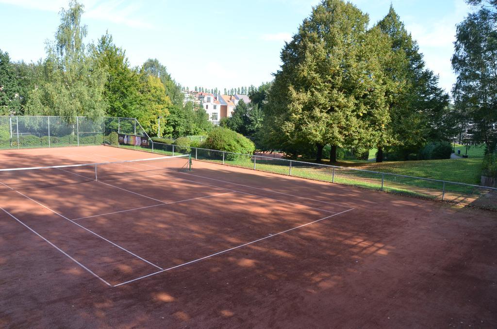 Auberge Des 3 Fontaines Auderghem Dış mekan fotoğraf
