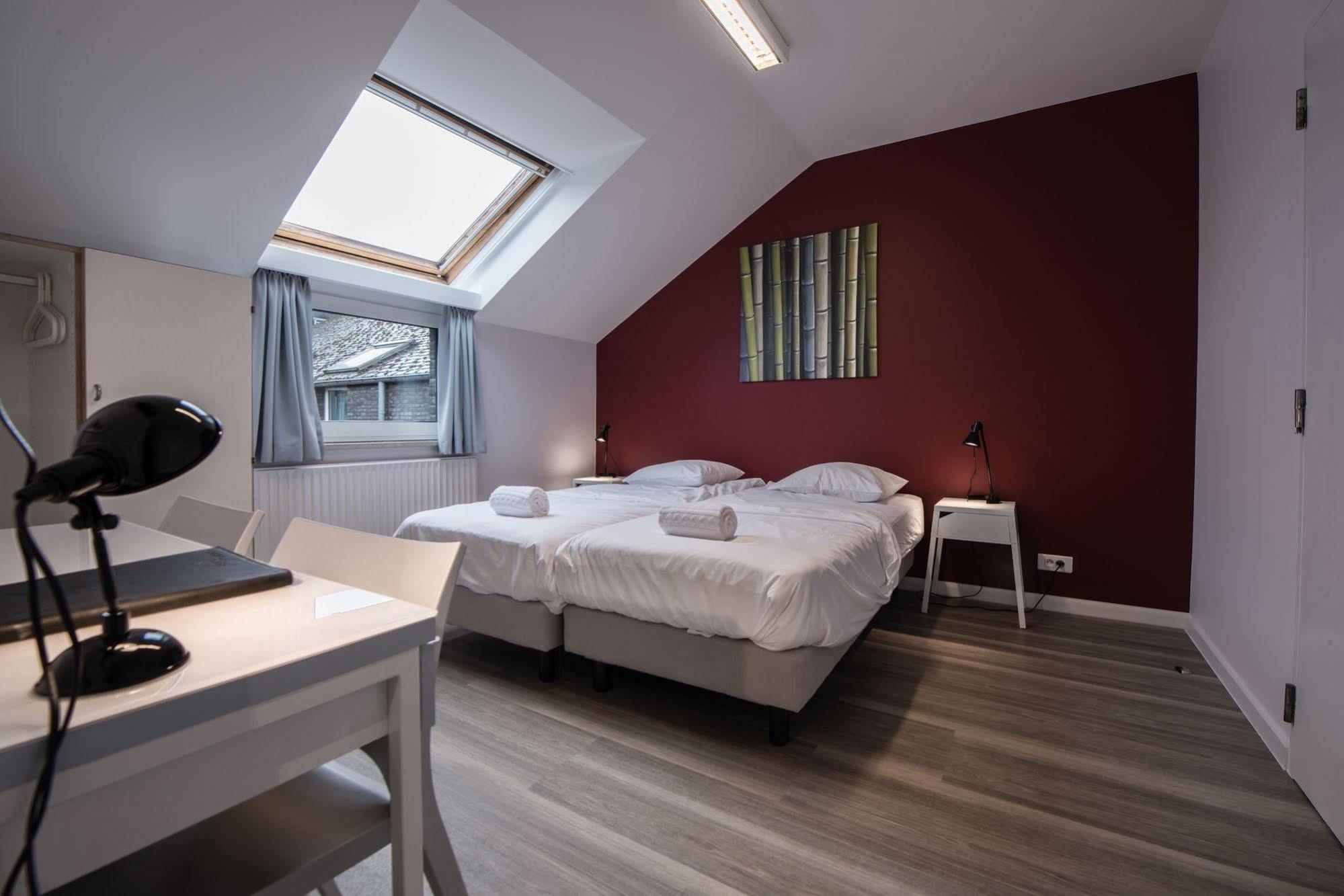 Auberge Des 3 Fontaines Auderghem Dış mekan fotoğraf